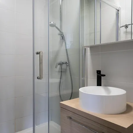Apartment Charming In 5 With Stunning View